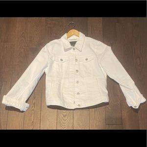 Banana Republic Essential Jean Jacket - White